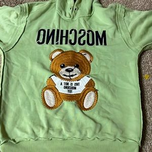 Moschino Pull Over Sweater